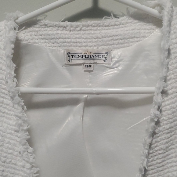 Temperance Blazer - Picture 2 of 4
